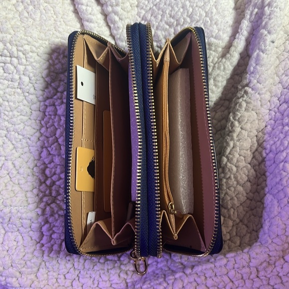 Purse Wallet - Picture 3 of 3